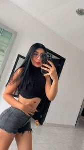 Emma_latinasexy18 kullanıcısının sexy albümü -  2 fotoğraf