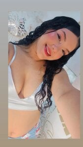 IssabelVega Public Gambar 4