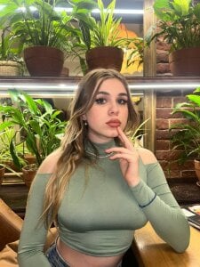 elisabatbact Public Pic 3