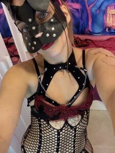 MissDiva93 Public Pic 5