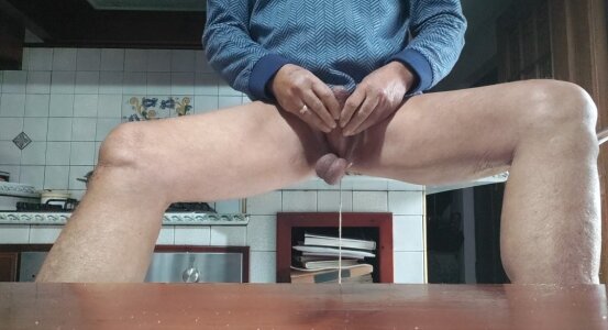 jhonschen's Palle strette ad una bottiglia Sex Photo 1