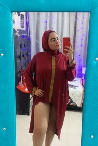 MarianFadel A WONDERFULLY HORNY WOMAN 🔥😈 Foto 2