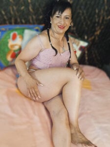 clara_heat Confidence looks better with a smile 😉 Foto