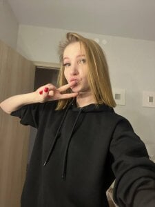 Megan_Rodgers Public Pic