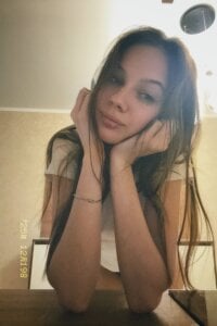 NeliaVandresar after the stream🤭 Pic 2