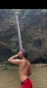 kiing_azahell: cute body in red🤭🫢❤️ ( 2 фото)