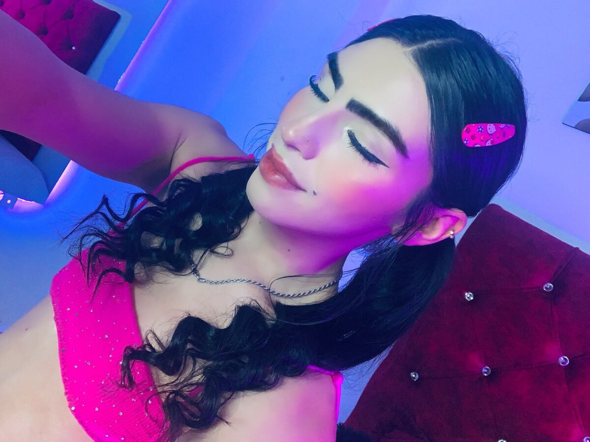 صور Isabella_Moon9 الرائجة  3898