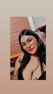 abbie518 Public Pic 4