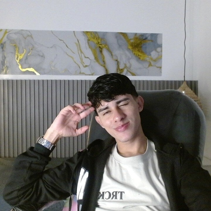 صور Dyla_n18 الرائجة  5748