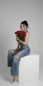 Emmaa_Saenz_ I come renewed 💖 Pic