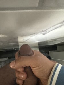 Disfruta como se me pone bien dura de Andres56ojh  2 Imagens