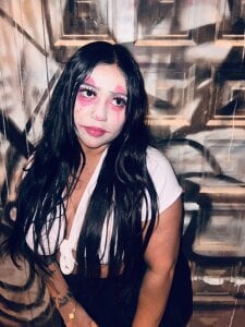kendra_tay 🎃🧟‍♀️🐰 Pic 3