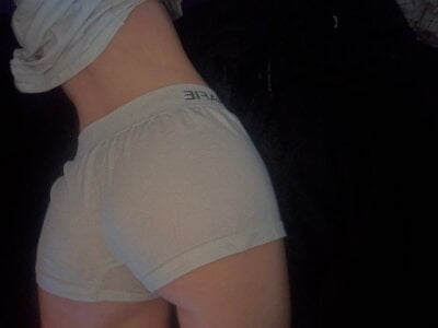 CatWailfuのPublicの 2枚の写真