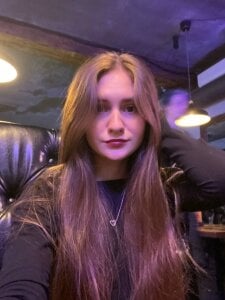 DeboraButtars It's me❤️‍🔥 Pic 3