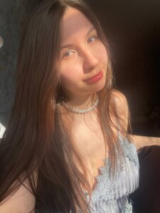 KwiniMur Public টি ছবি