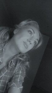 LilaniLoverx at home Fotka