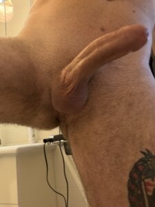 Al0neB0y01 Public зображення