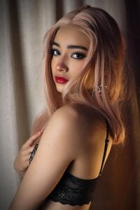 Meylin_Saori Public Pic 5