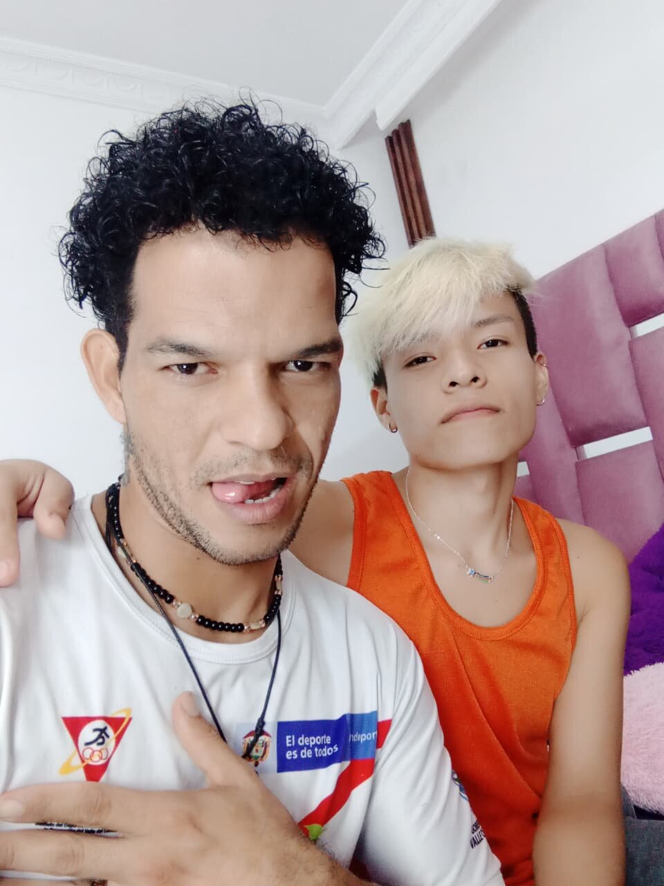 MaxyRyanのPublicの 3枚の写真