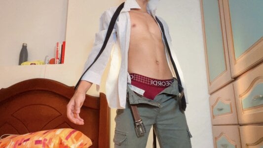 Daark_Eros kullanıcısının Body type 🦴 albümü -  3 fotoğraf