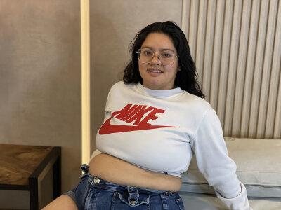 stacy_milann: Me❤️ ( 3 фото)