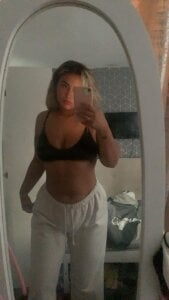 Abismithxox: Public ( 8 фото)