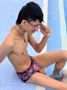 JohanSedas Pool 🏊‍♂️💦 Pic 3