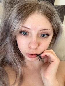 Mariko69meow's meoww Sex Photo 1