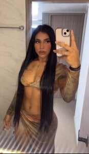 SaraAndrade_ Public Pic