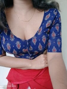 Mallu_Neelaanjanam Public Photo