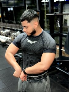 Tiler_wolker Im Batman sexy Foto 4