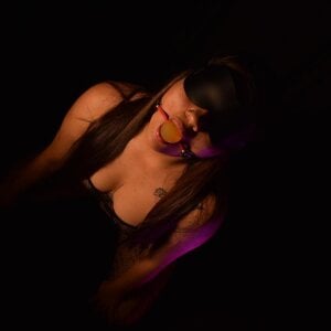 me in BDSM 🖤 od ellie_swamp  3 snímek
