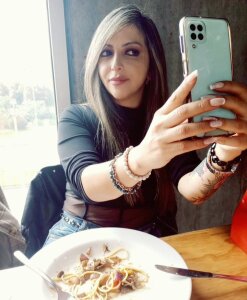 Victoria-'s photo
