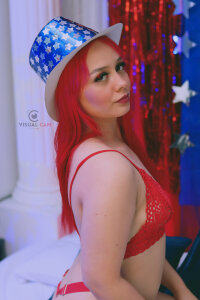 ArielSexHot Happy 4th of July 💙❤💗 รูป  2