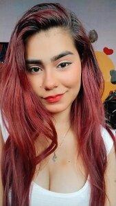 Explosive-couple Public Pic 6