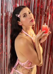 Under My Skin 😈 de Nicolleth_tk Foto 4