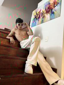 KamiSuarez Stairs to heaven Φωτογραφία 2