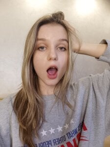 AliceMirise Public Pic 8