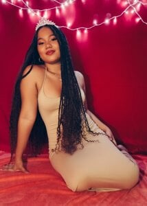 abigail-moonx Happy holidays, my loves 🎄🎅🥂✨️ Pic 2