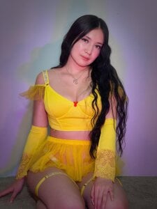 Miha_Cute Public Pic 5