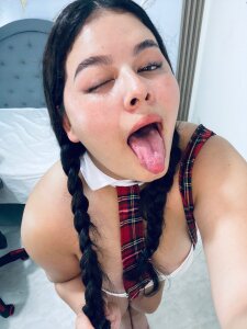 Nina_Rouge7 A NAUGHTY SCHOOLGIRL 📏📝😈🔥 Pic 2