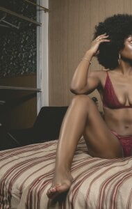 Giselledabodyyy Just a tease Pic