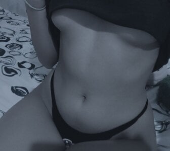 lovekissmes life live Pic