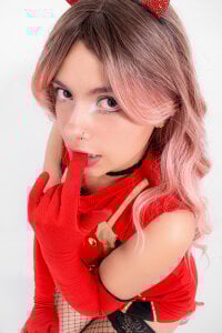 Mattilda_18 sweet girl Bilde 4