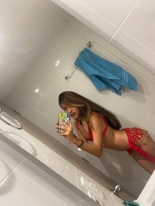 Susy_spark Public Pic 6