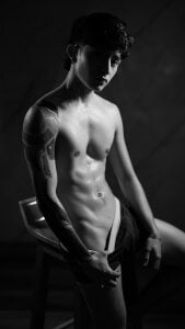 Perfect body de troy_rouge  3 photos