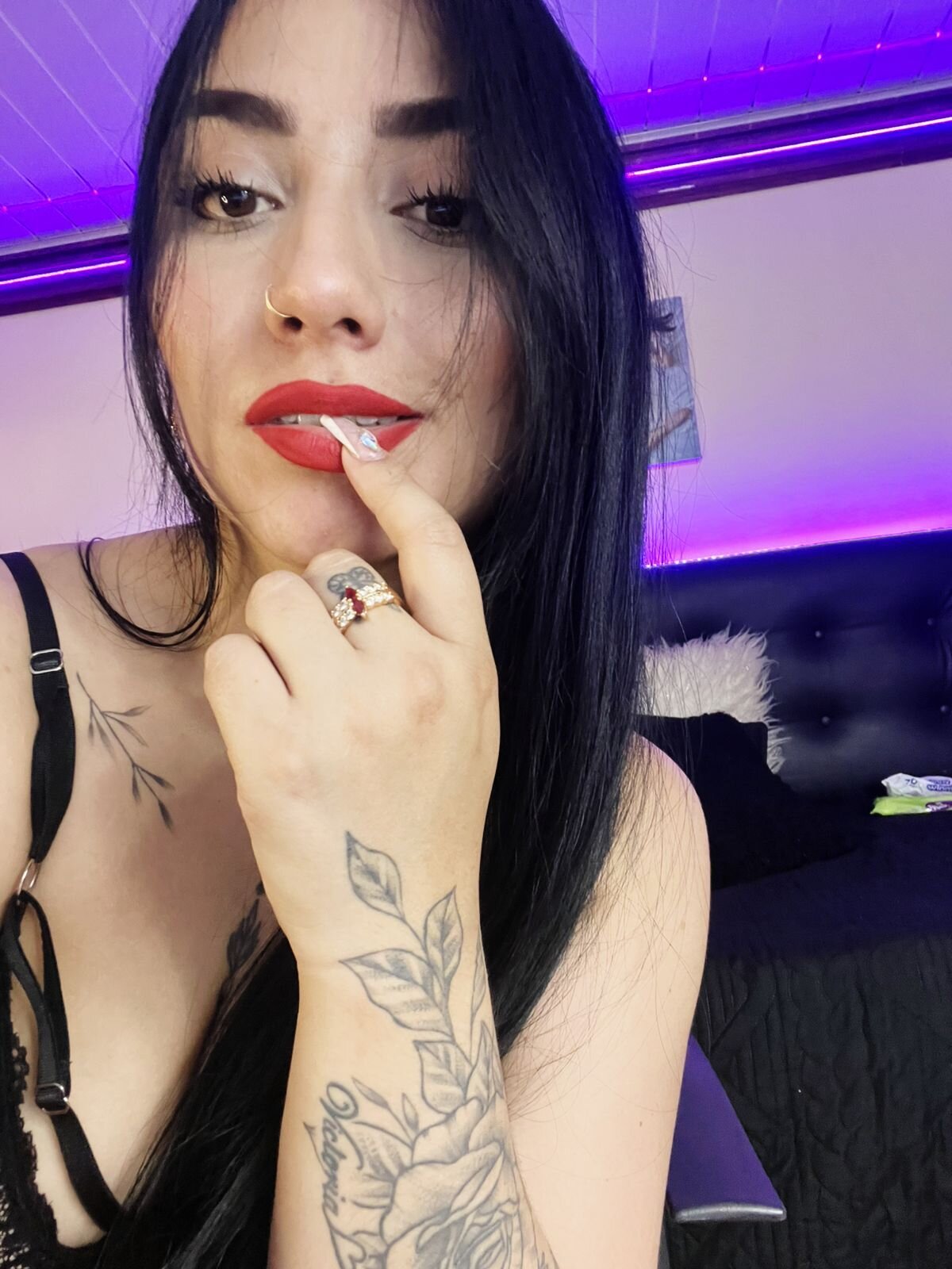 SeleneMoreさんのトレンドな 1842枚の写真