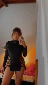 Mia_Volkova_ 🧡🧡 Foto 3