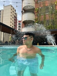 zack_joness18 me👄  3. fénykép