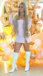 milaowens My sweet 26 👑🍾🥳 Pic 3